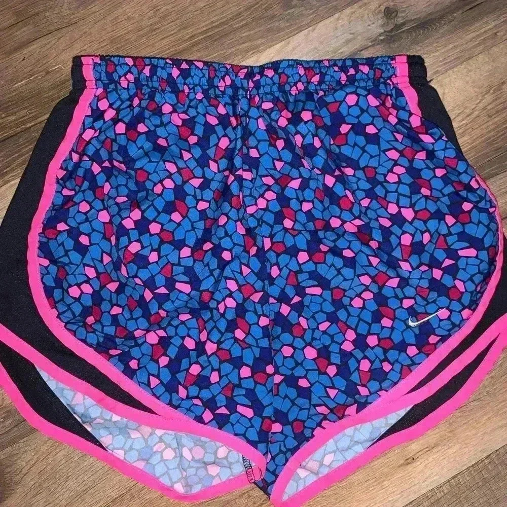 Nike Dri Fit Athletic Women’s XS Blue Geometric Shorts